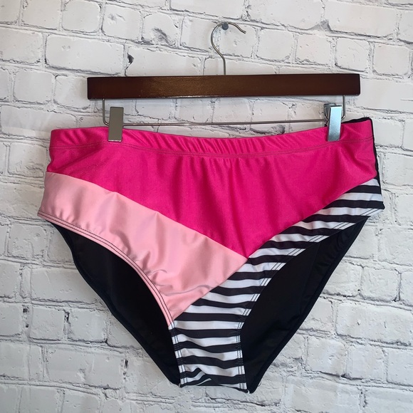 Other - Pink & Black Bikini Bottoms size 4XL